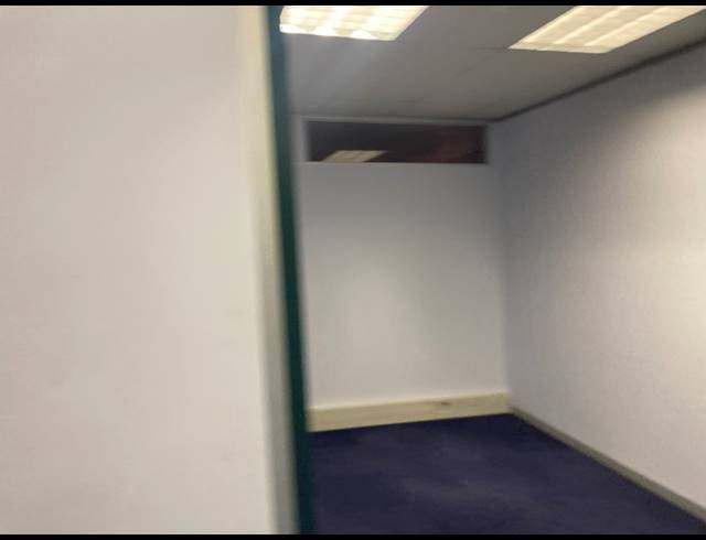 620M² OFFICE TO LET IN KENILWORTH